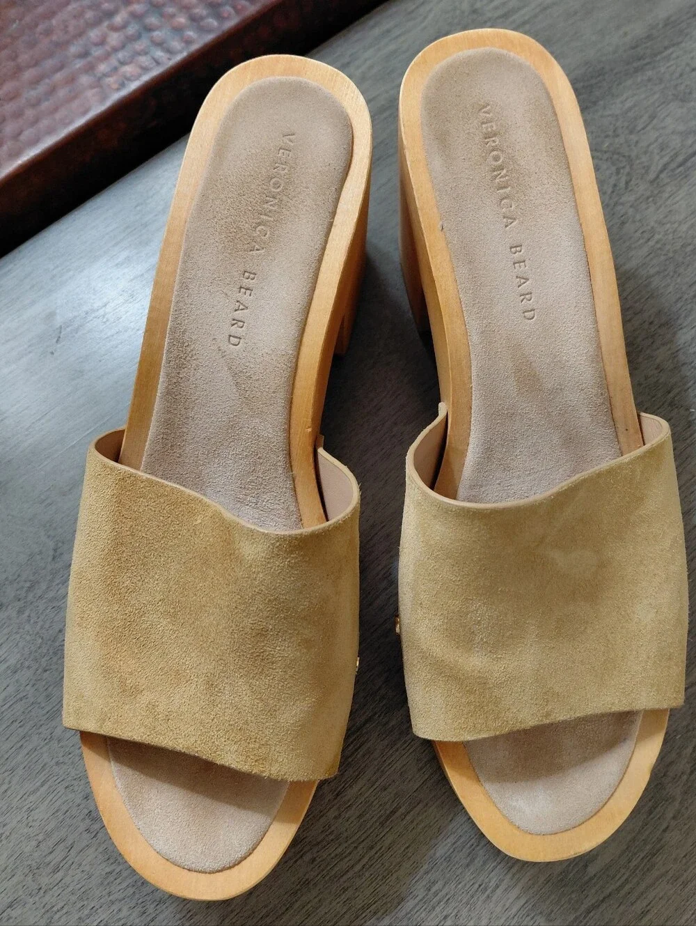Veronica Beard Sz. 10 Desert Hannalee Suede Platform Sandals